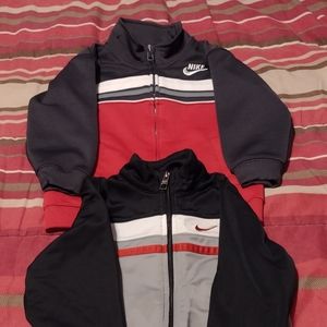 2 In lot toddler Nike tops